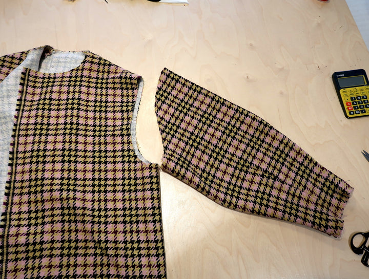 Sewing the body and sleeve: ZW Bell Jacket
