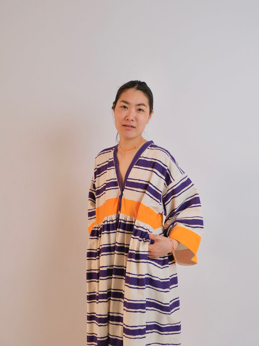 ZW Gather Dress - XS/S/M - Vintage Purple/Orange Print