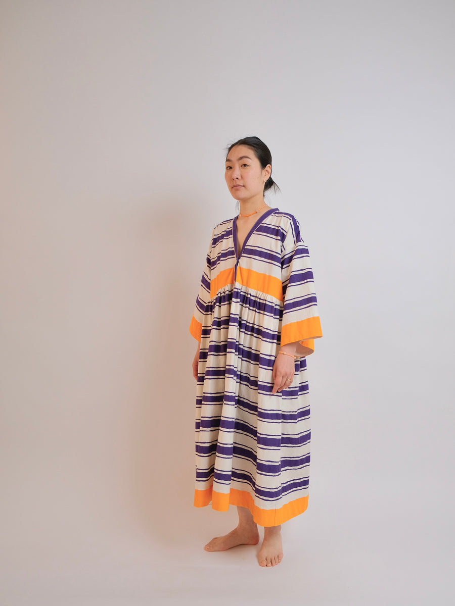 ZW Gather Dress - LAST ONE- XS/S/M - Vintage Purple/Orange Print