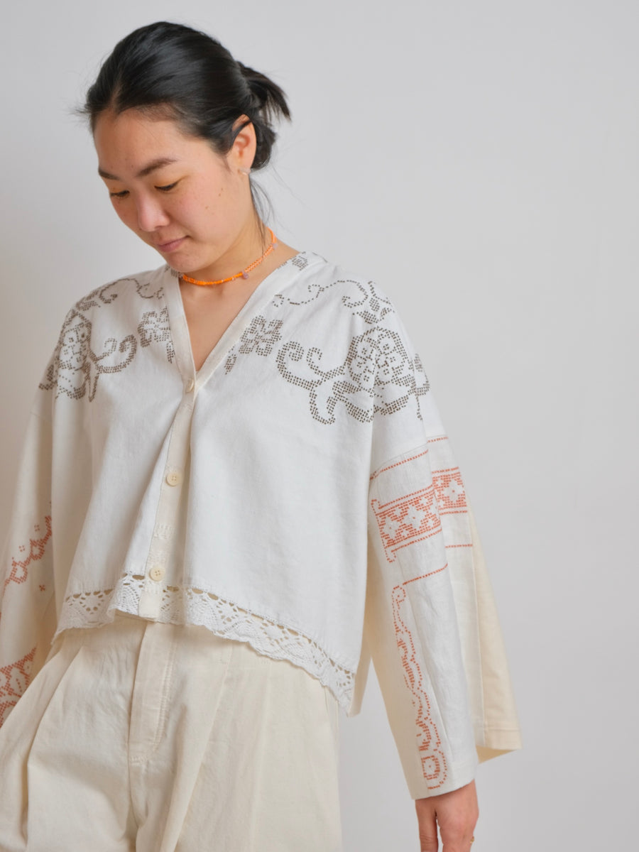 ZW Cropped Shirt - M/L/XL - Vintage - White/Grey/Burnt Orange