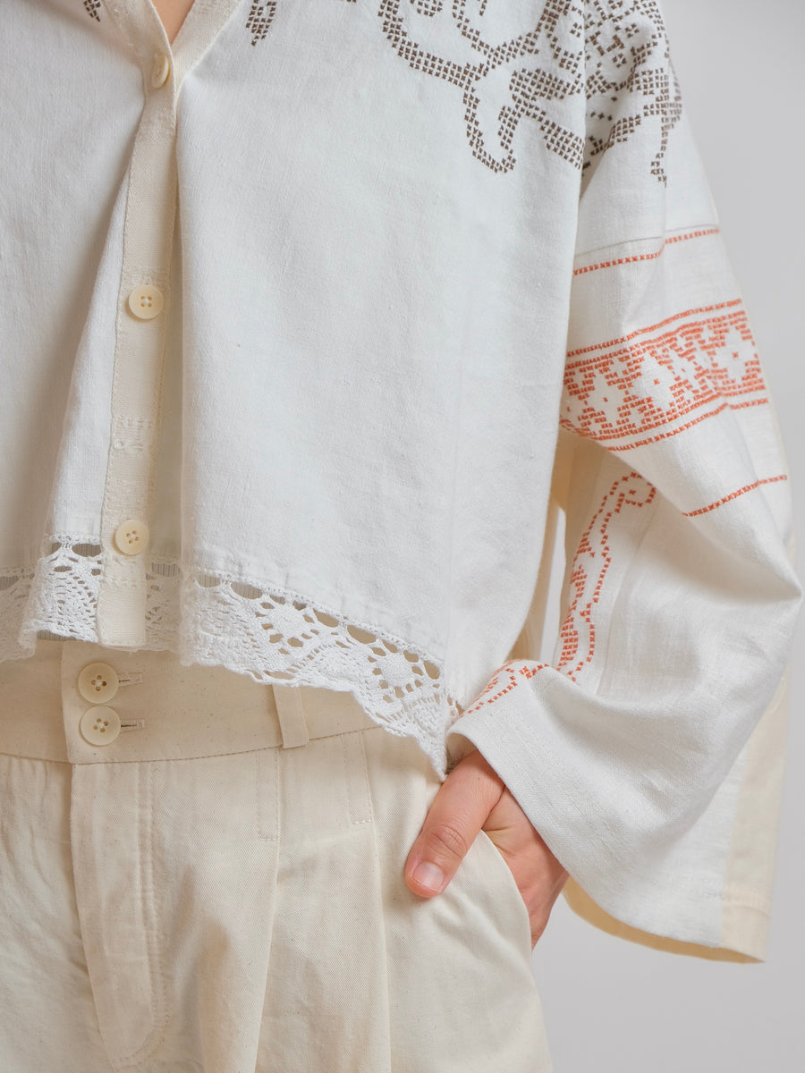 ZW Cropped Shirt - M/L/XL - Vintage - White/Grey/Burnt Orange