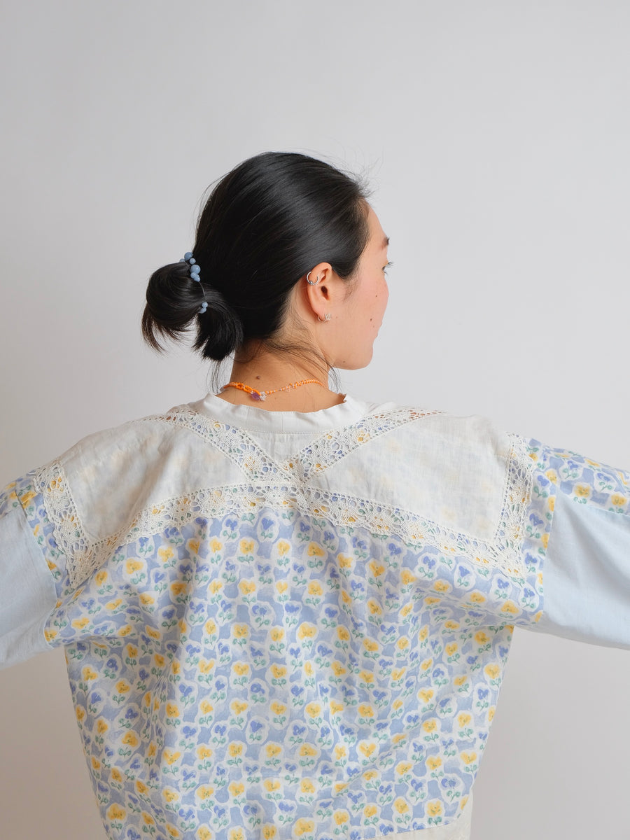 ZW Cropped Shirt - M/L/XL - Vintage - White and blue
